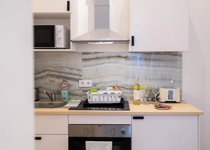 King Seventeen Homes