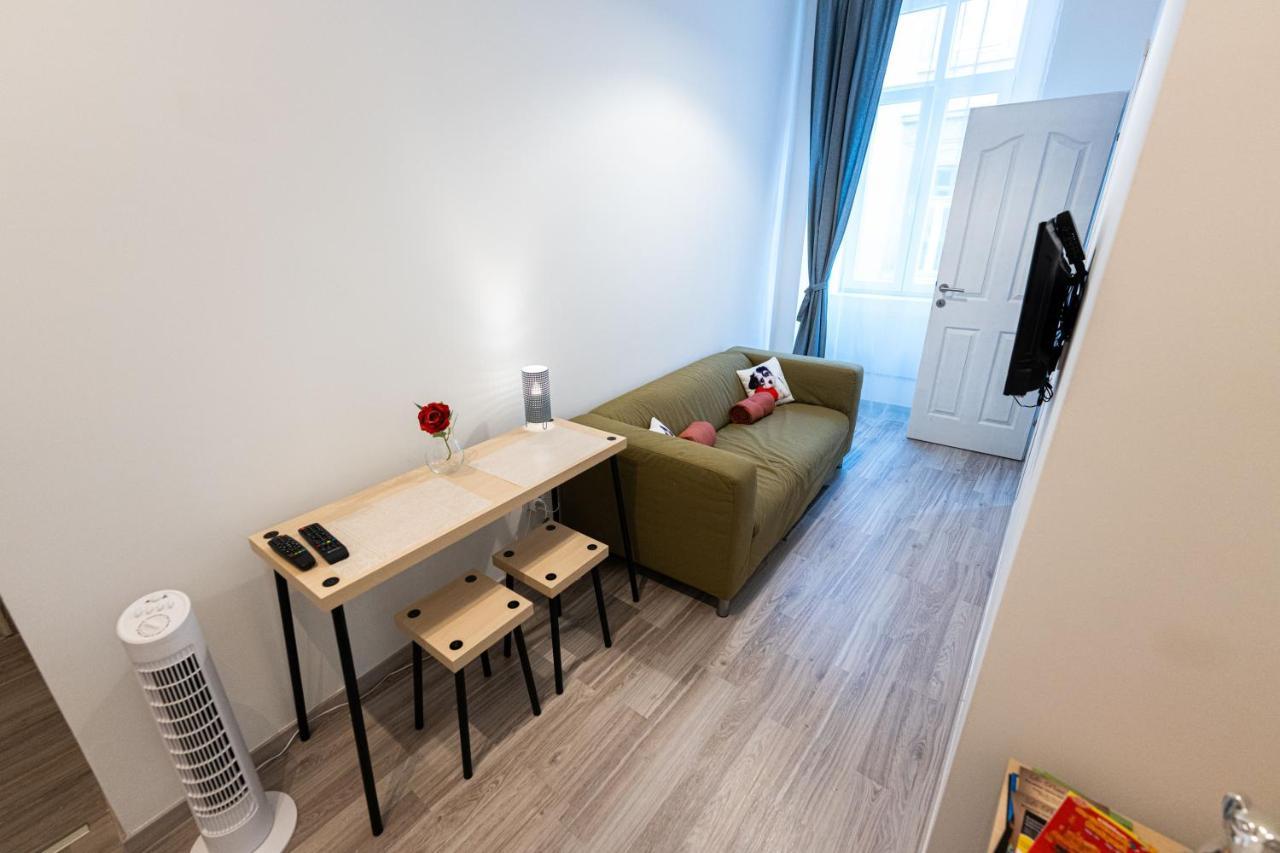 King Seventeen Homes Апартаменти Будапешт